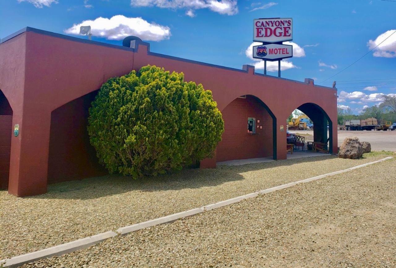 Canyon'S Edge Route 66 Motel Ash Fork Exteriör bild