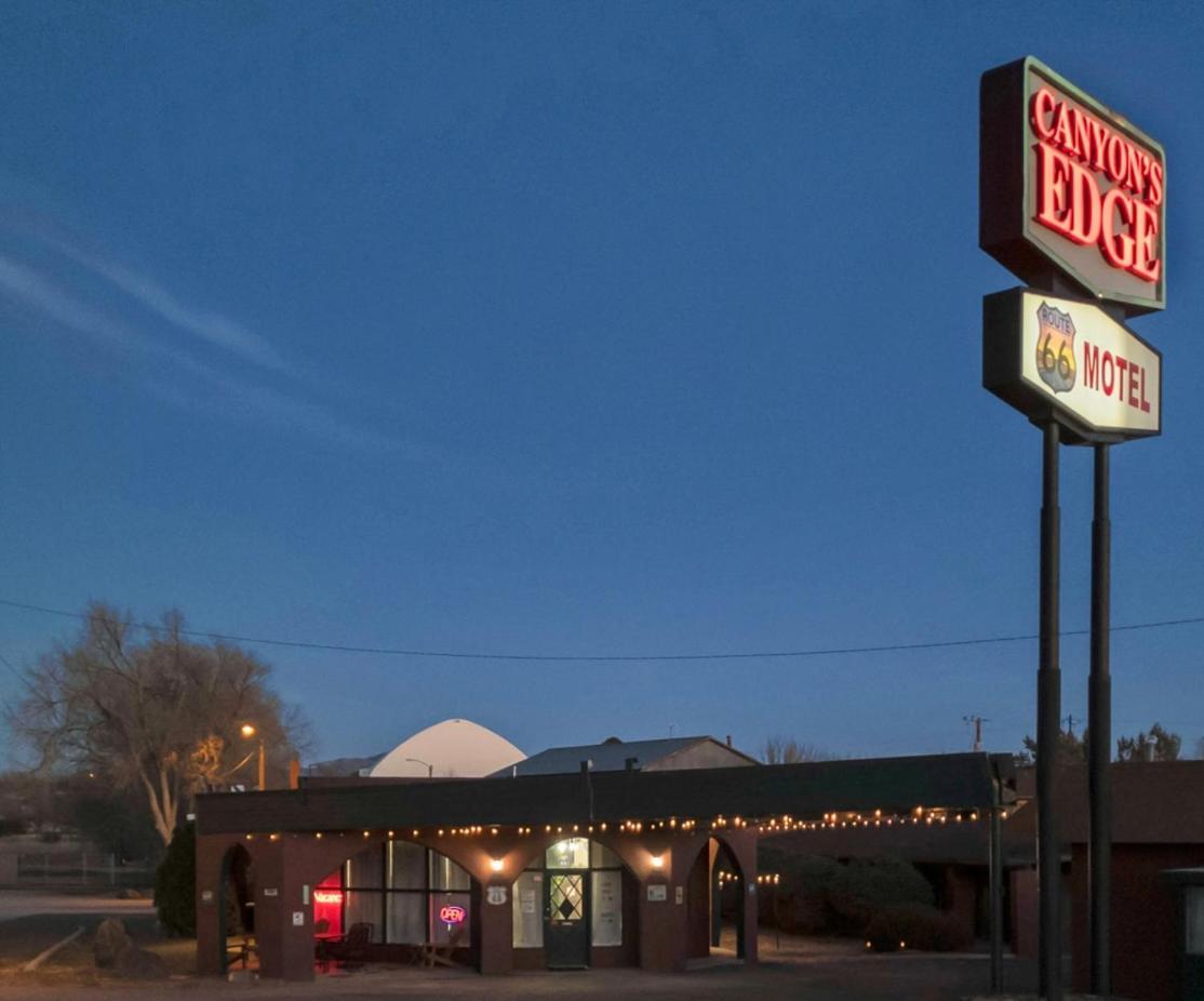 Canyon'S Edge Route 66 Motel Ash Fork Exteriör bild